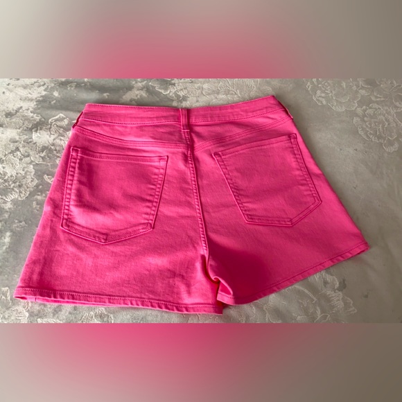 Pink Jeans Short - Old Navy - Picture 5 of 5
